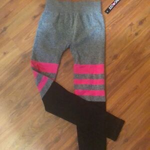 NWT Just One Gray pink black striped leggings S/M